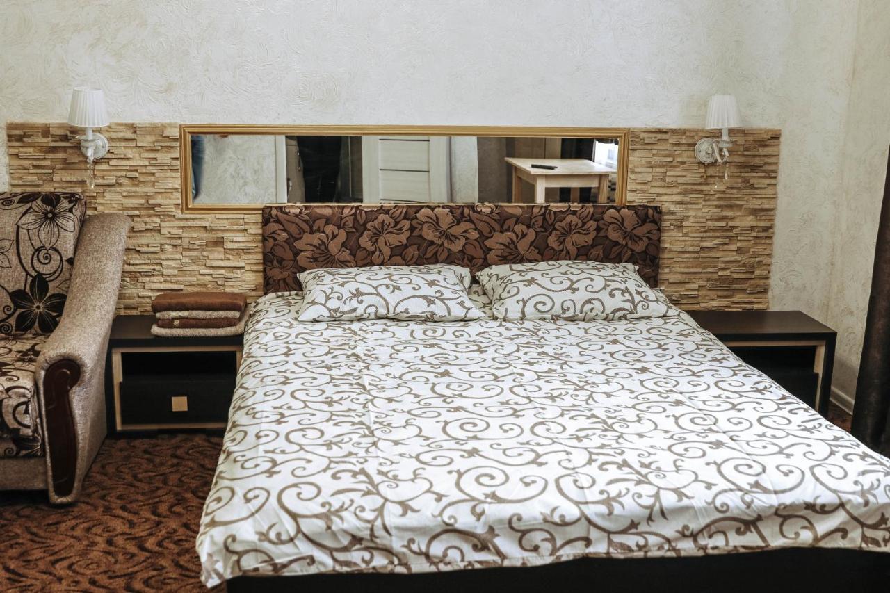 Hotel Rafinad Lviv Kültér fotó
