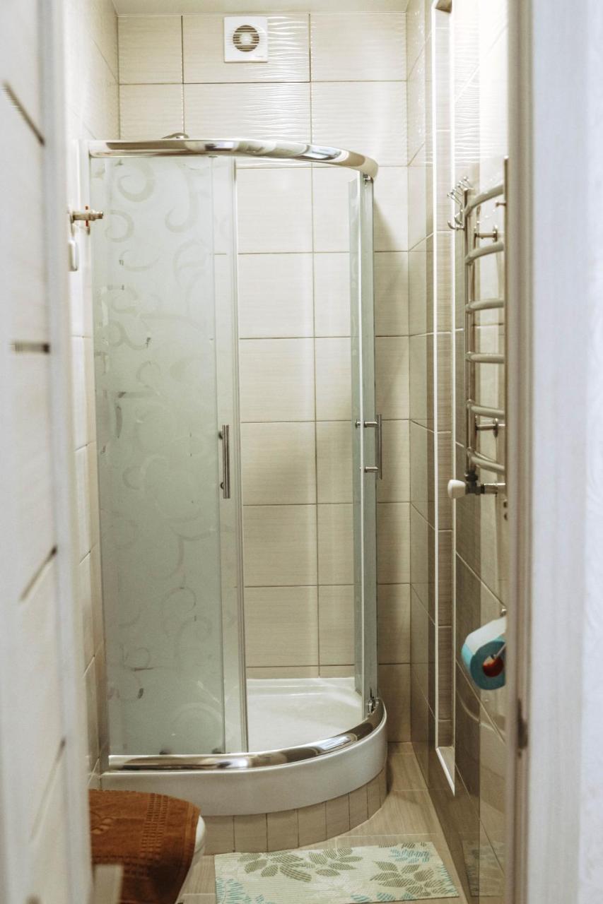 Hotel Rafinad Lviv Kültér fotó