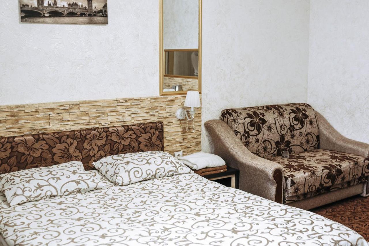 Hotel Rafinad Lviv Kültér fotó
